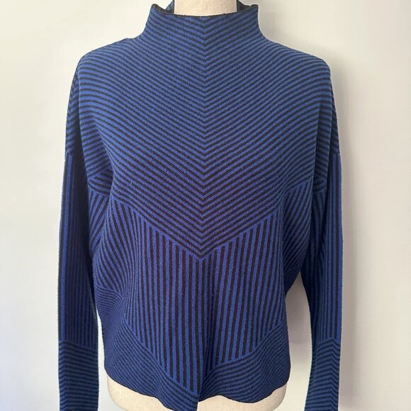 Cynthia Rowley Blue Black Striped Sweater Mock  Neck L EUC - Picture 6 of 6